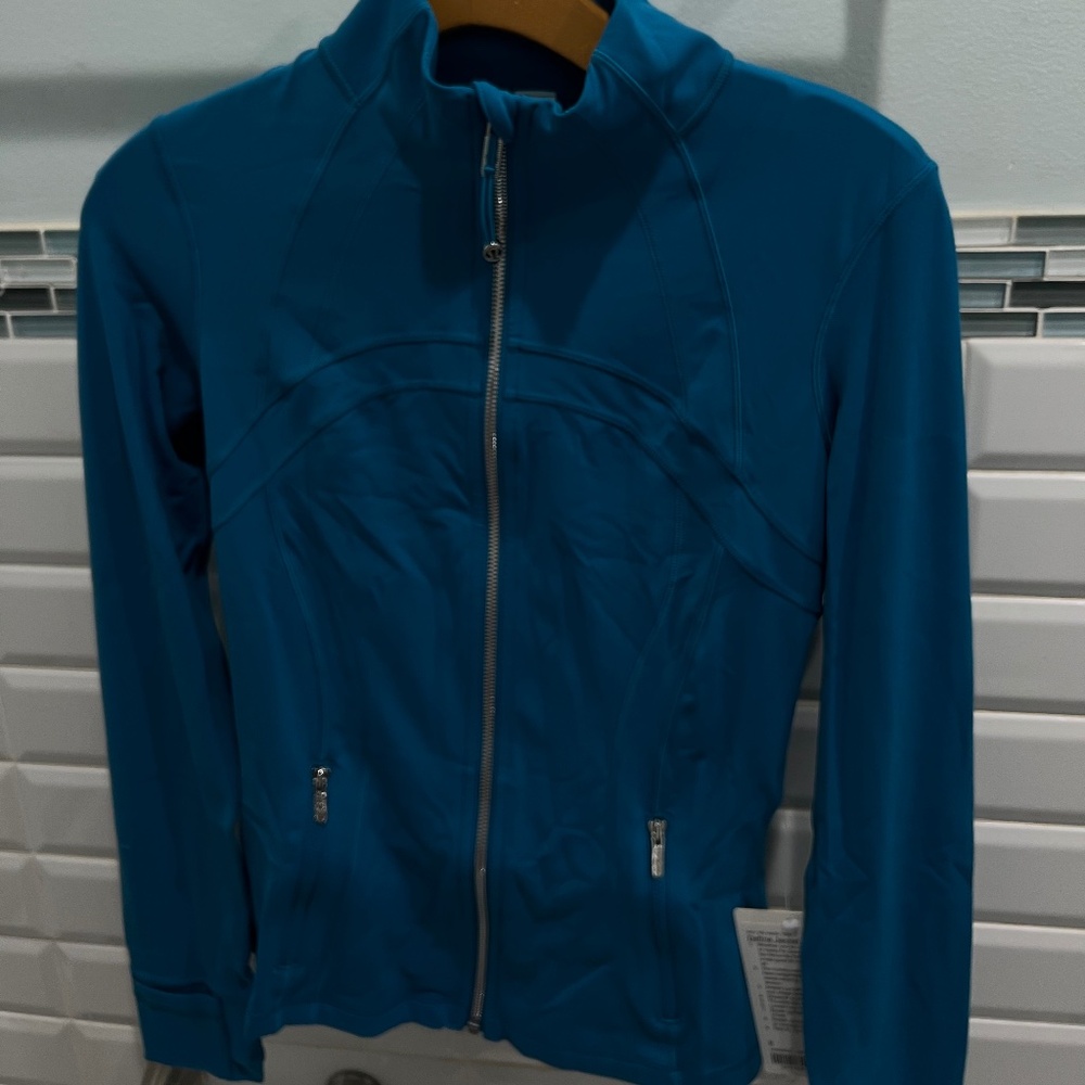NWT Lululemon Hawaiian Blue Define Jacket